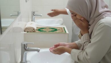 كيف تتوضأ بطريقة صحيحة خطوة بخطوة